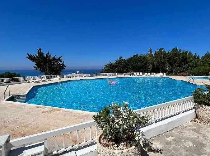 Lägenhet Ikaria Village Cosy Appts Klorakas