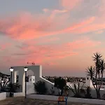 Ikaria Village Cosy Appts * Klorakas