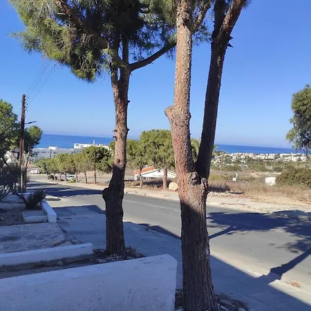 Ikaria Village Cosy Appts Klorakas