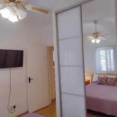 Ikaria Village Cosy Appts Appartement Klorakas